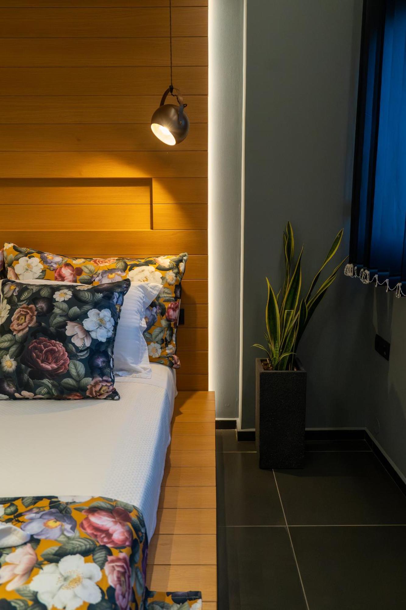 C.P. Luxury Suite Iraklio Eksteriør billede